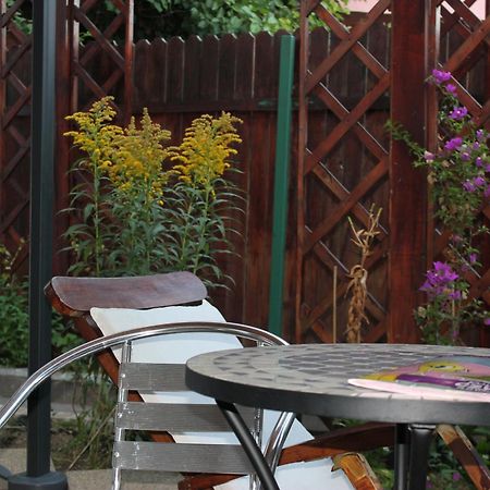Vila Flavia B&B Constanta Exterior photo