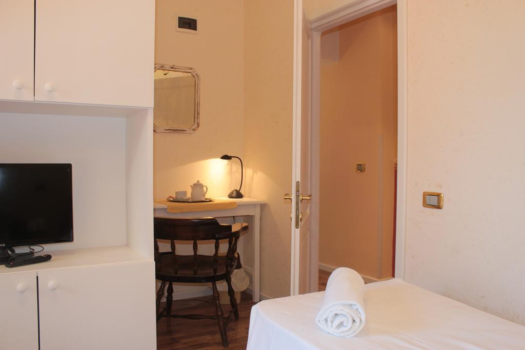 Vila Flavia B&B Constanta Room photo