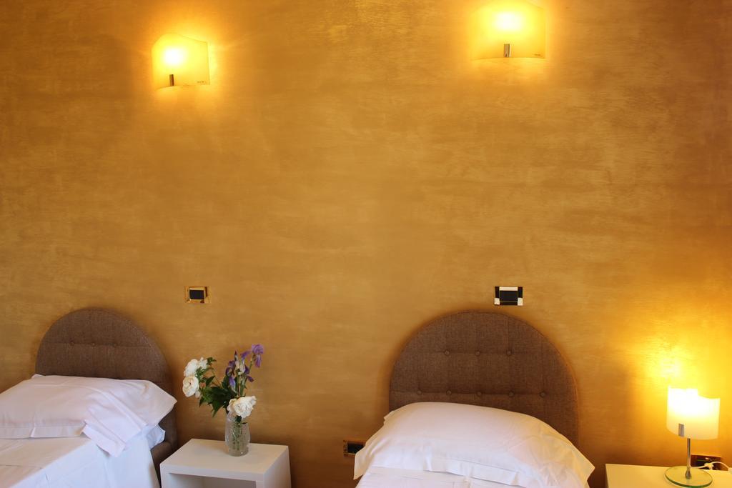 Vila Flavia B&B Constanta Room photo